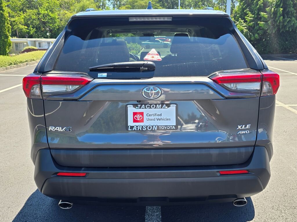 Certified 2025 Toyota RAV4 XLE Premium image 4