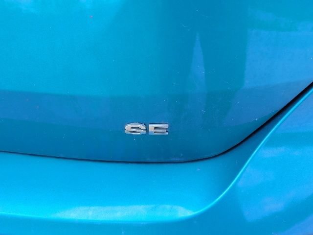 Used 2015 Ford Focus SE w/ Equipment Group 201A FWD image 12