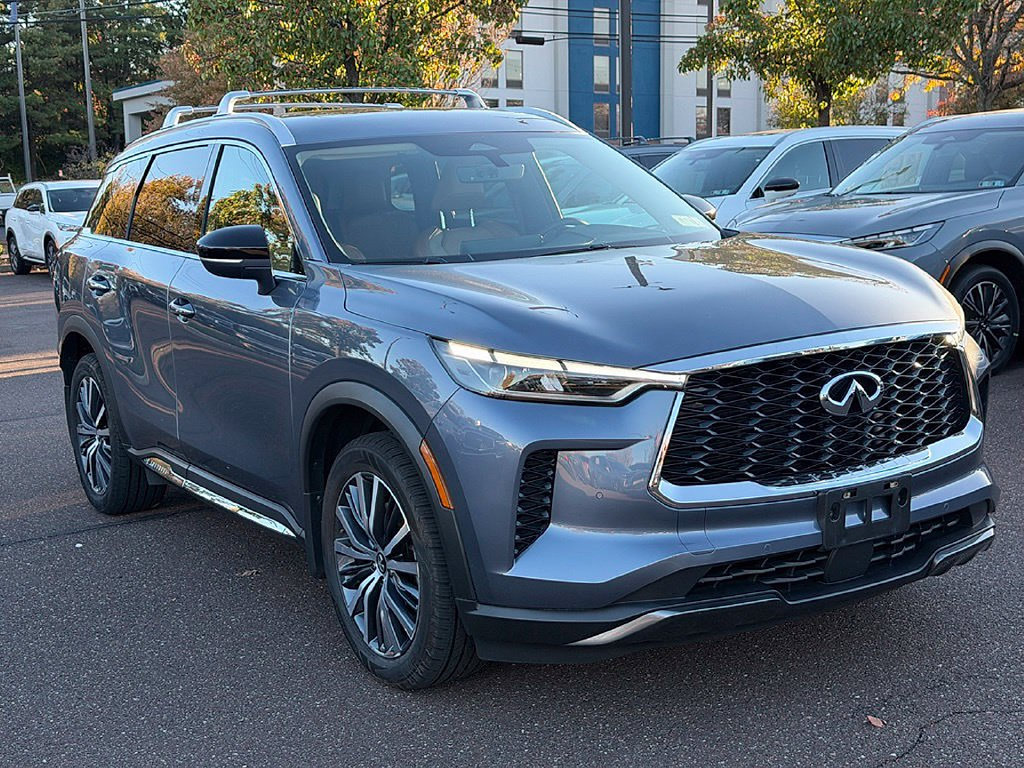 Certified 2023 INFINITI QX60 Sensory w/ Cargo Package AWD/4WD image 1