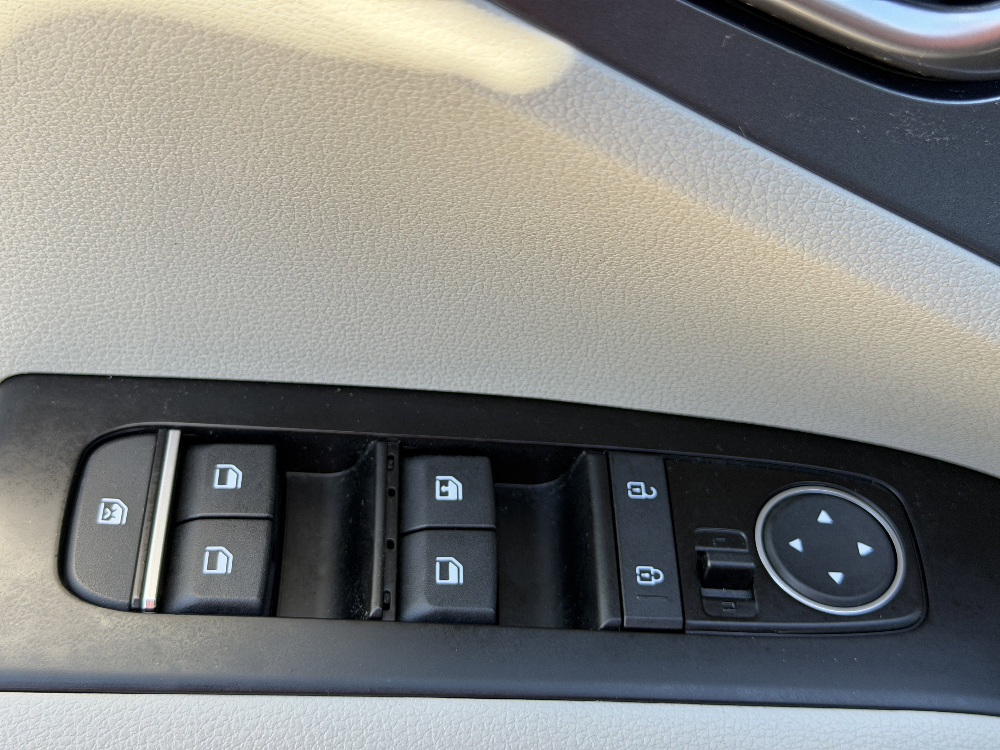 Certified 2023 Kia Soul EX image 17