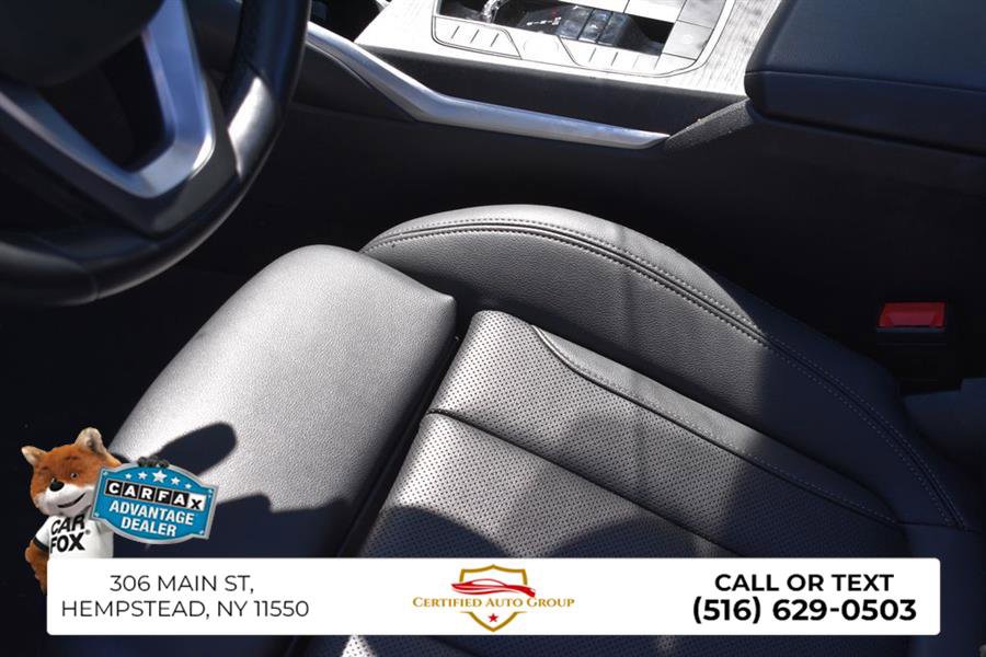 Used 2024 BMW 330e RWD image 12