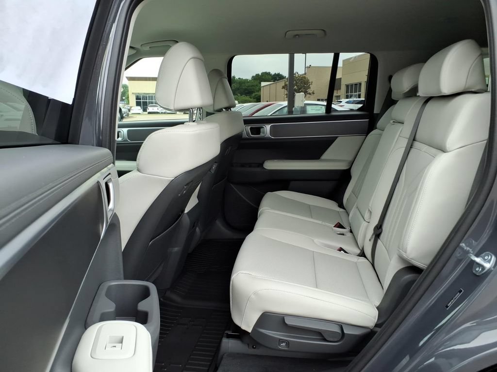 New 2026 Hyundai Santa Fe SEL FWD image 9