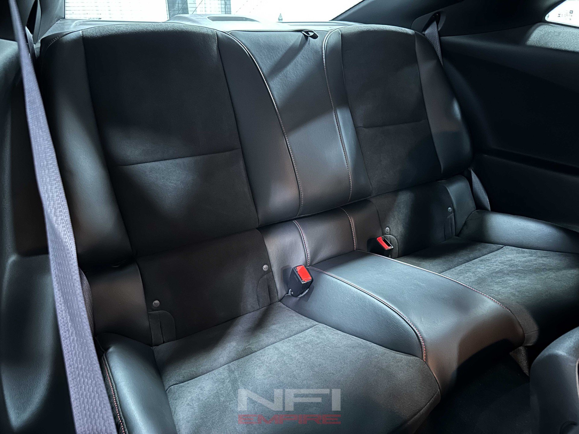 Used 2012 Chevrolet Camaro ZL1 RWD image 37
