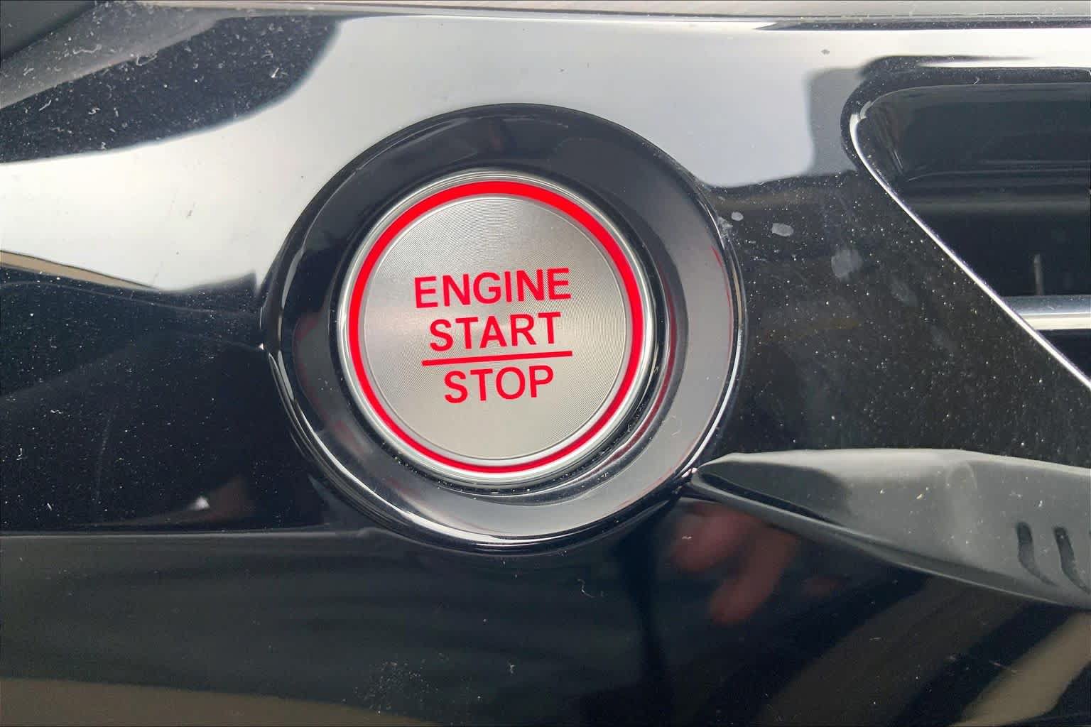 Used 2026 Acura MDX w/ Technology Package FWD image 31