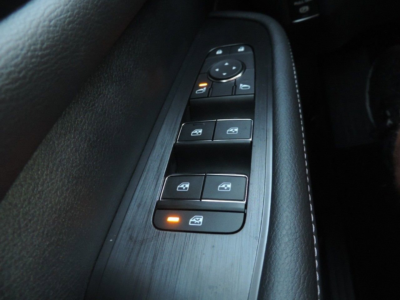 New 2026 Nissan Armada SV image 22