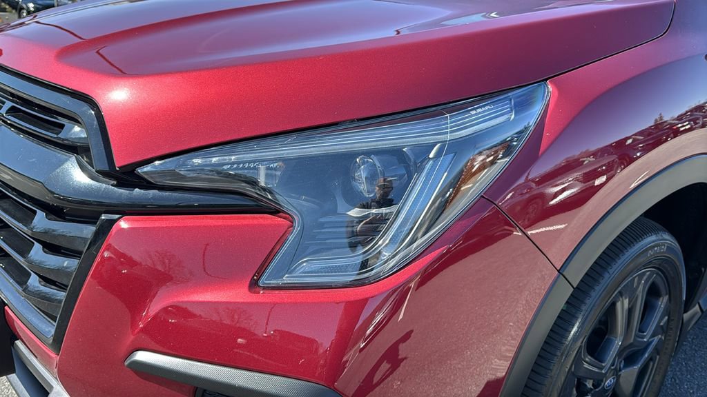 Used 2024 Subaru Ascent Onyx Edition image 9