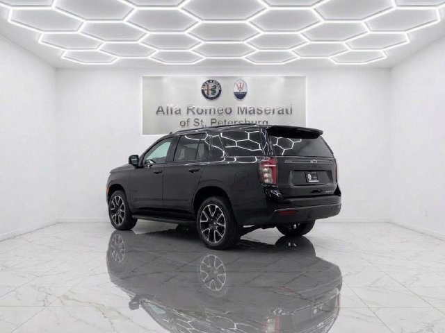 Used 2023 Chevrolet Tahoe RST RWD image 5