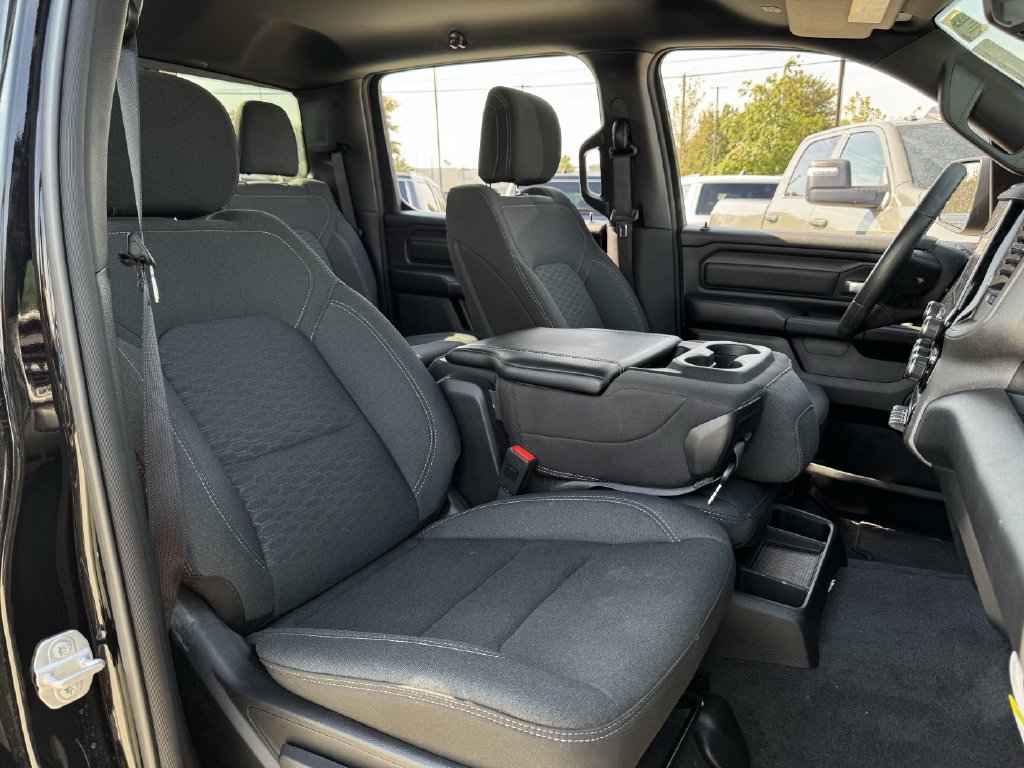 Used 2026 RAM 1500 Express RWD image 27