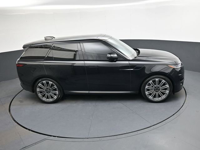 Used 2024 Land Rover Range Rover Sport SE image 21