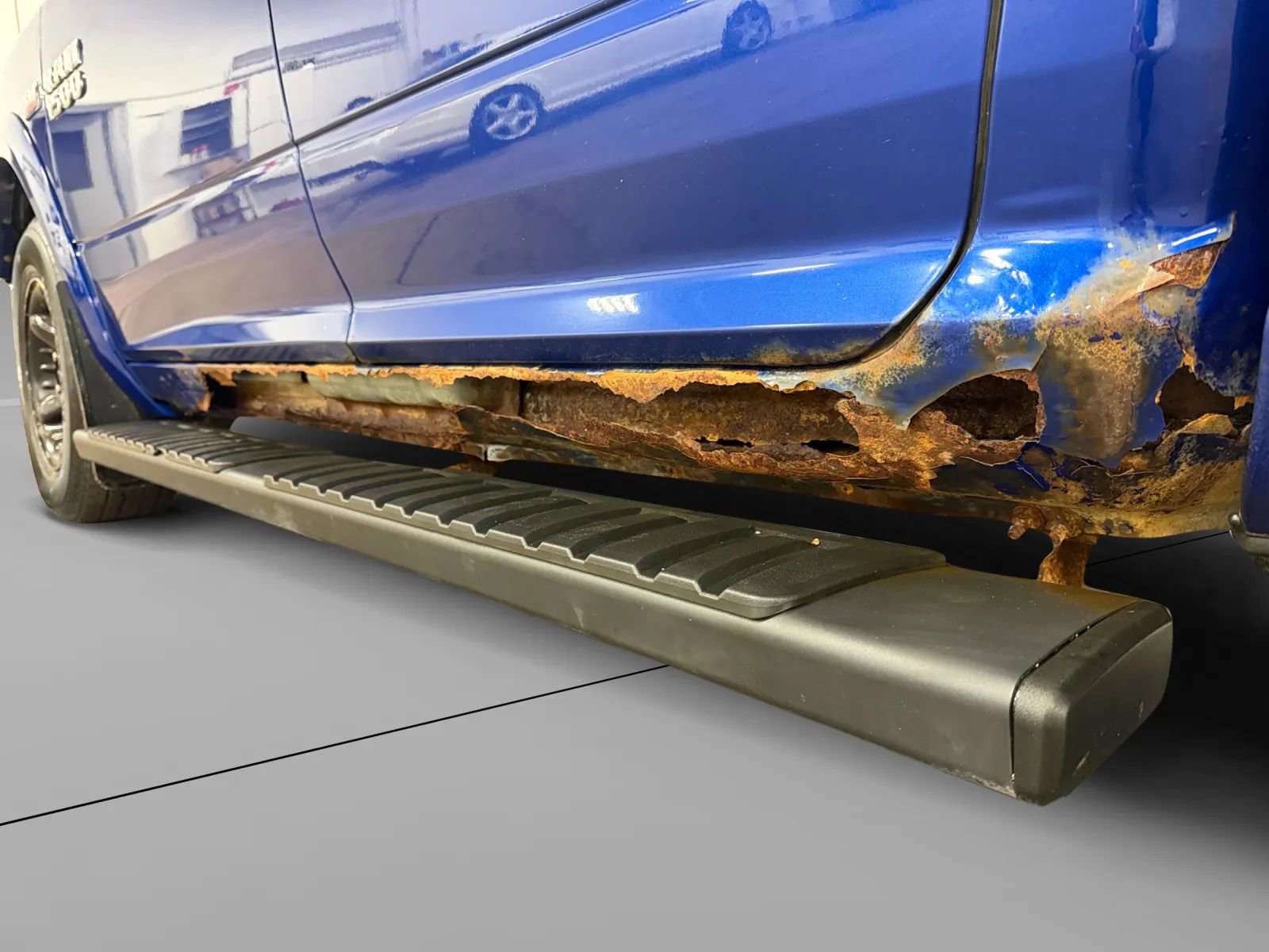 Used 2014 RAM 1500 Outdoorsman image 41