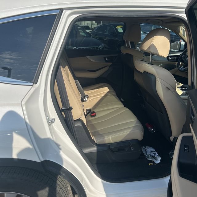 Used 2023 Acura MDX SH-AWD image 6