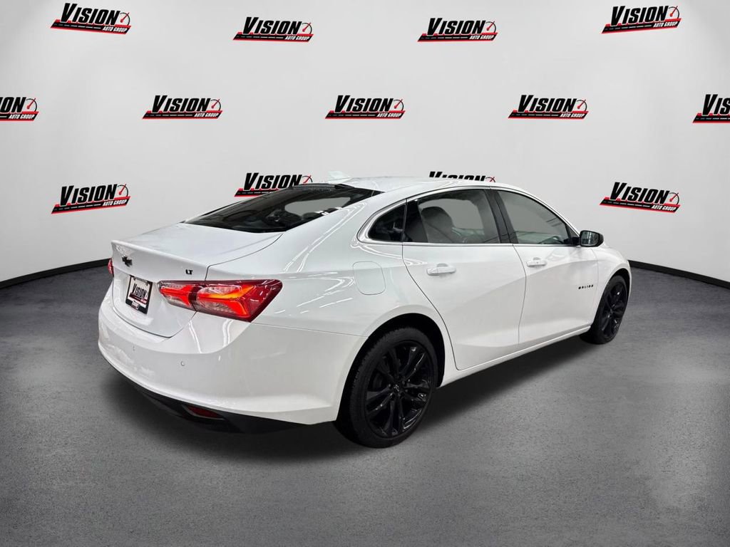Used 2025 Chevrolet Malibu LT image 5