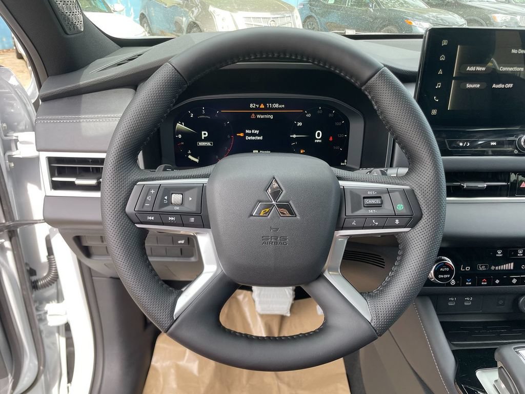 New 2026 Mitsubishi Outlander SEL AWD/4WD image 15