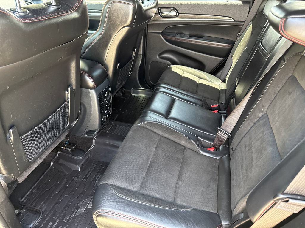 Used 2019 Jeep Grand Cherokee Trailhawk AWD/4WD image 18