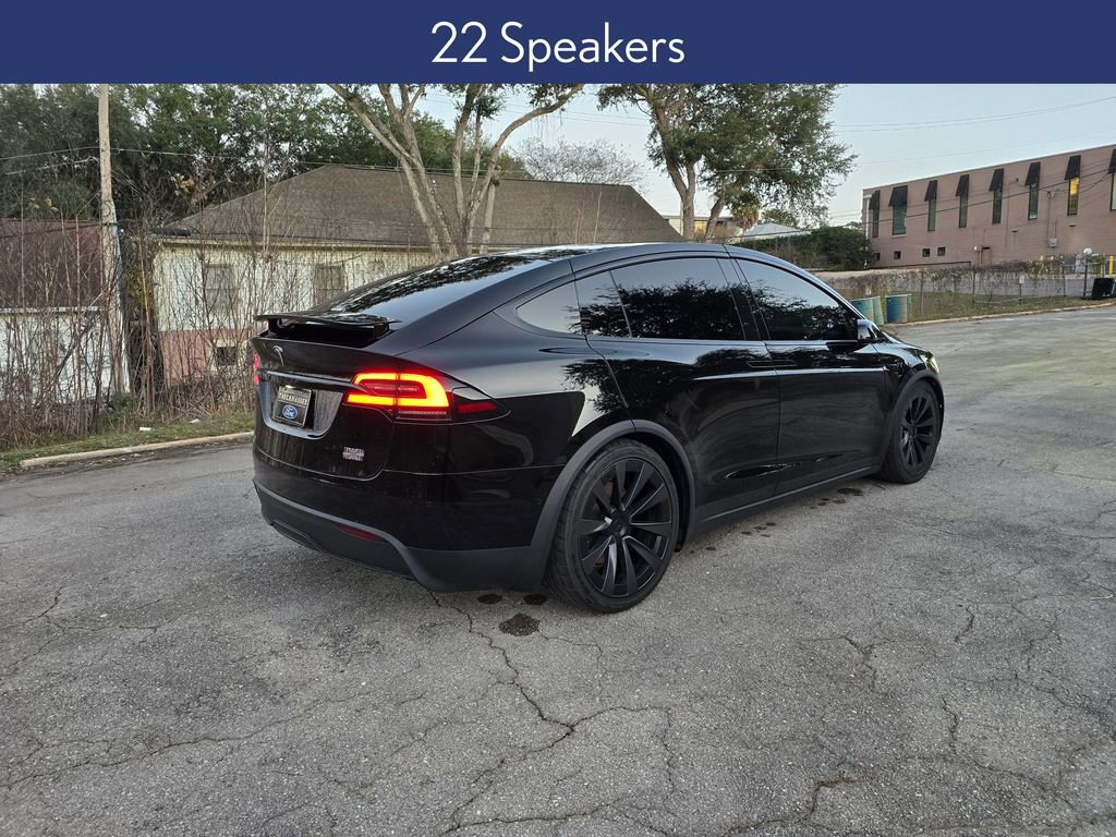 Used 2022 Tesla Model X Plaid image 5