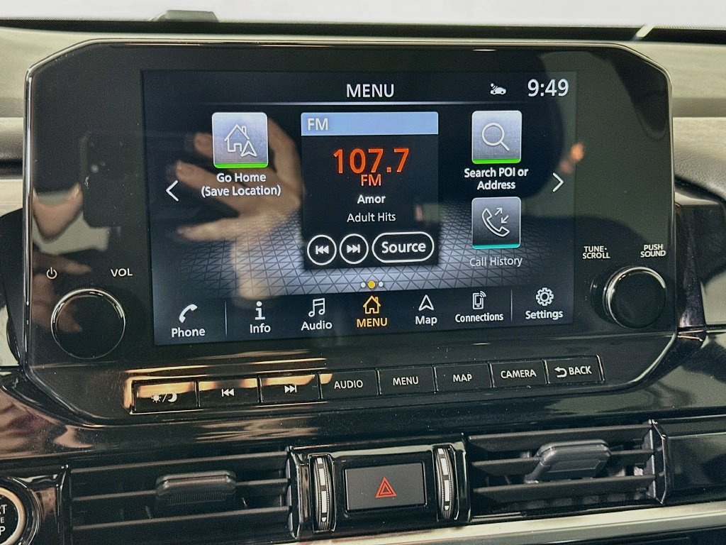 Used 2024 Nissan Pathfinder SL AWD/4WD image 15