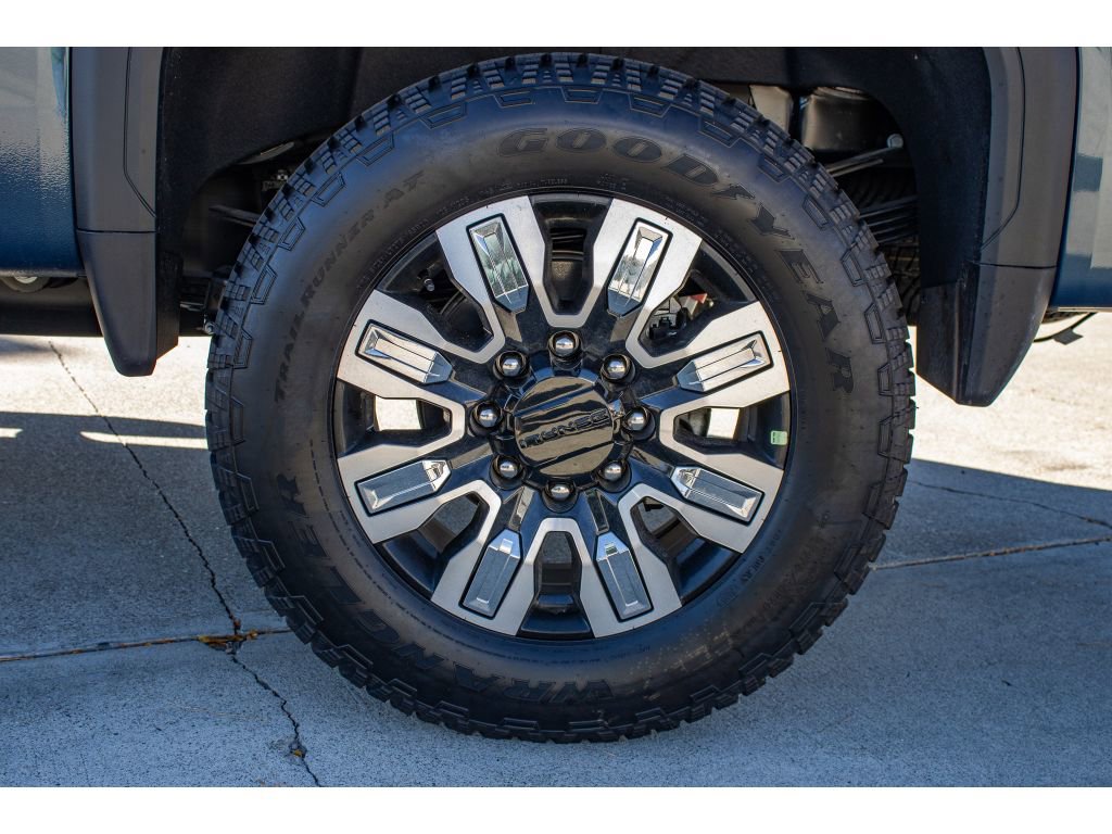 New 2026 GMC Sierra 3500 Denali w/ Denali Reserve Package image 8