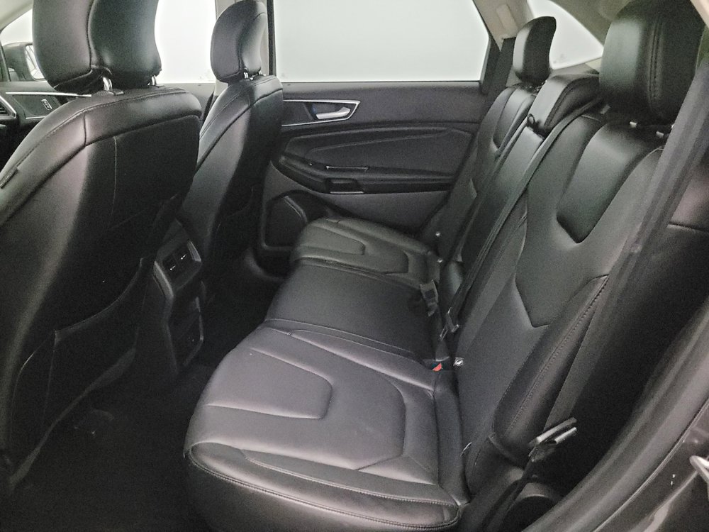 Used 2018 Ford Edge Titanium AWD/4WD image 18