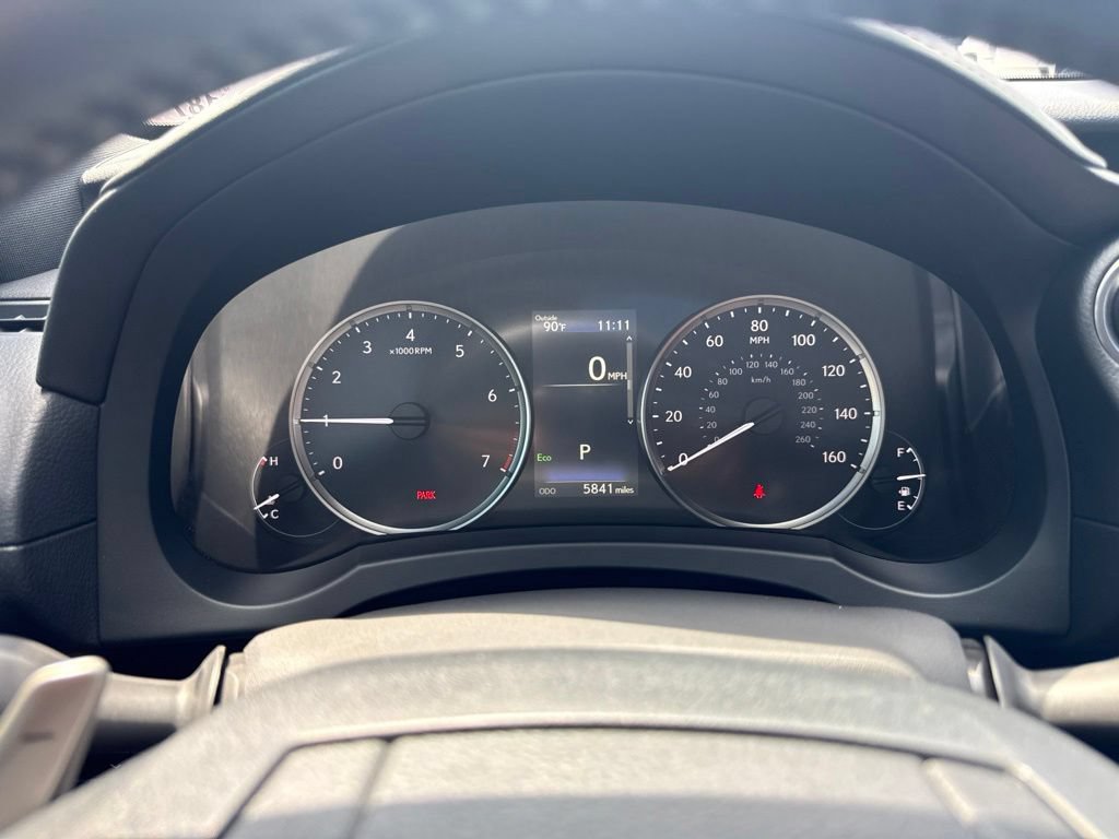 Used 2025 Lexus IS 350 F Sport RWD image 13
