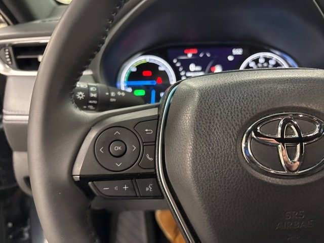 Certified 2024 Toyota Venza XLE image 25