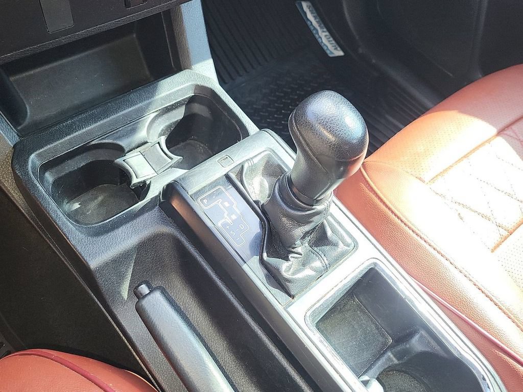Used 2019 Toyota Tacoma SR AWD/4WD image 21