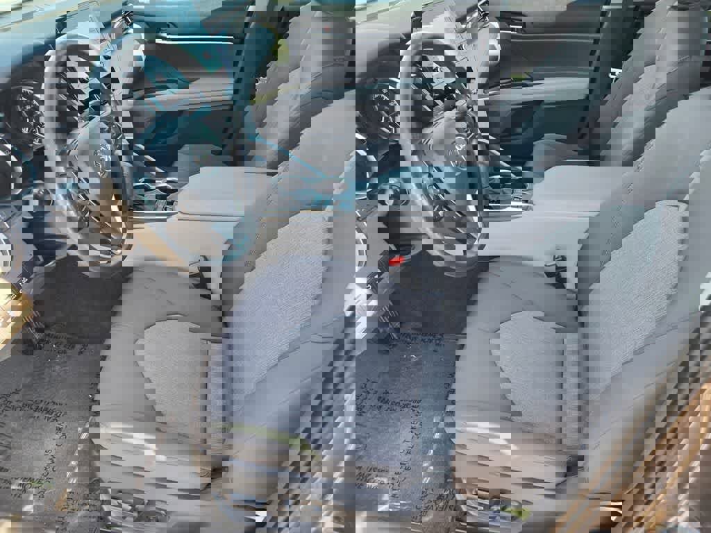 Used 2022 Toyota Camry LE image 16