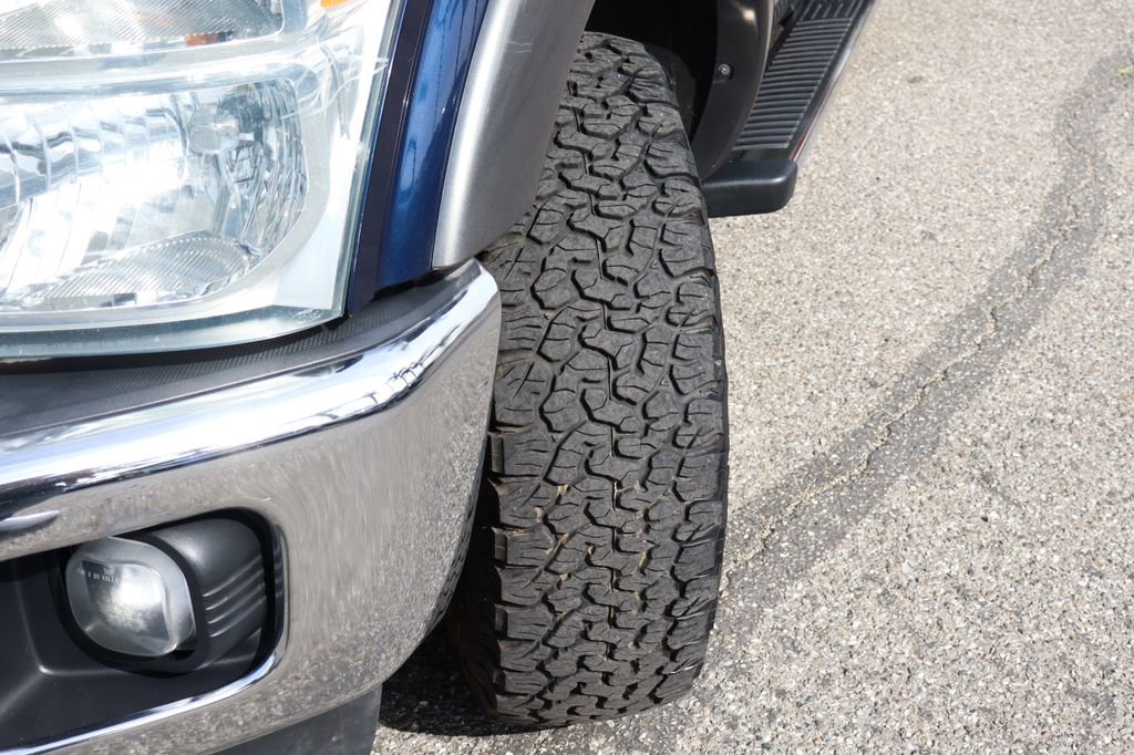 Used 2011 Ford F250 Lariat w/ Lariat Interior Pkg AWD/4WD image 52