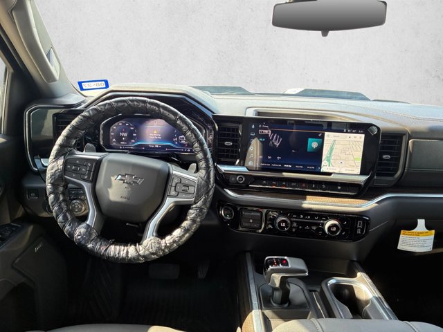 Used 2025 Chevrolet Silverado 1500 LT Trail Boss w/ LT Trail Boss Premium Package AWD/4WD image 10