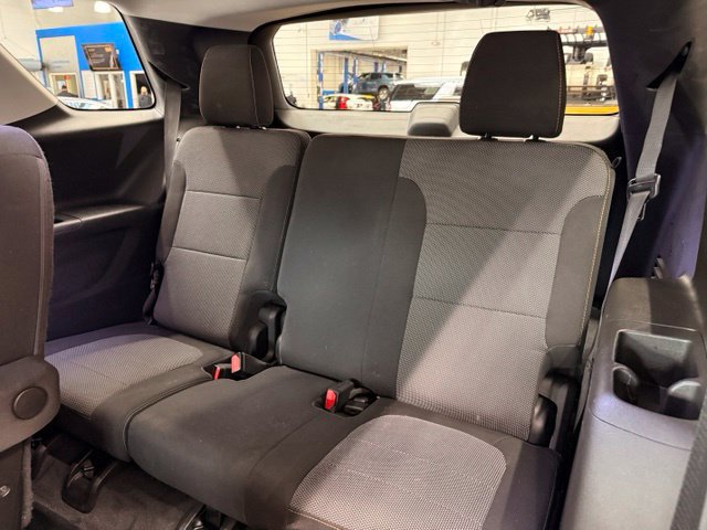 Used 2019 Chevrolet Traverse LT FWD image 22