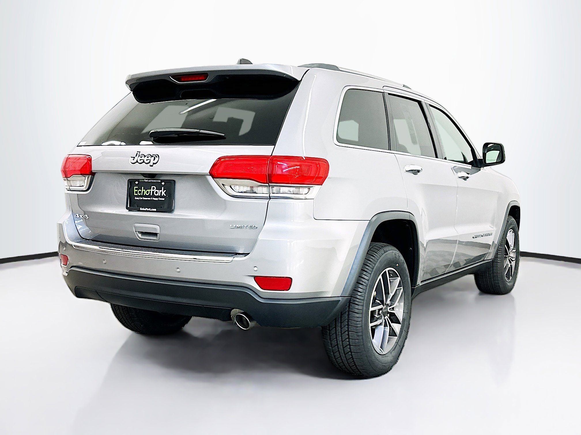 Used 2019 Jeep Grand Cherokee Limited image 9