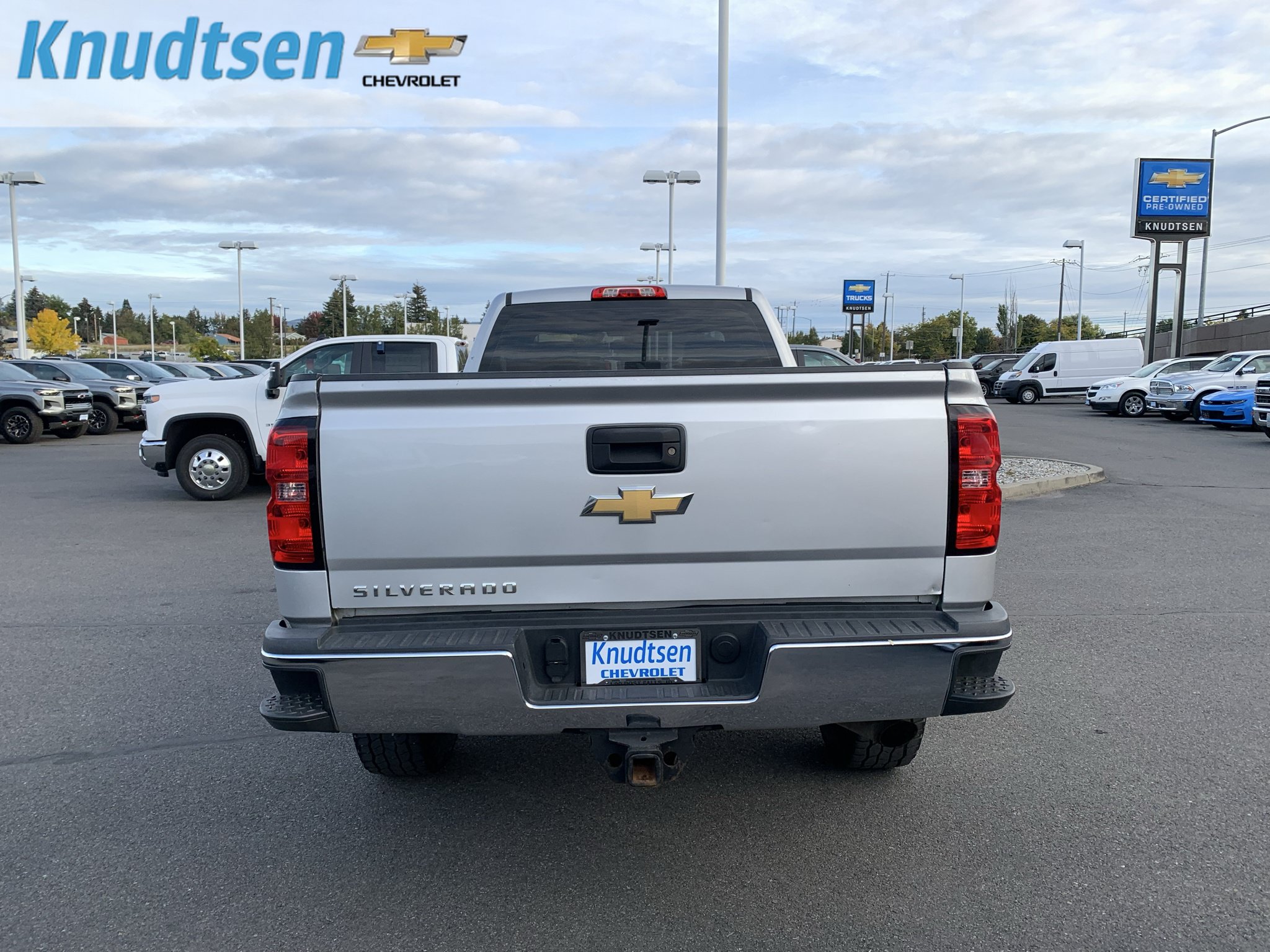 Used 2015 Chevrolet Silverado 2500 W/T AWD/4WD image 6
