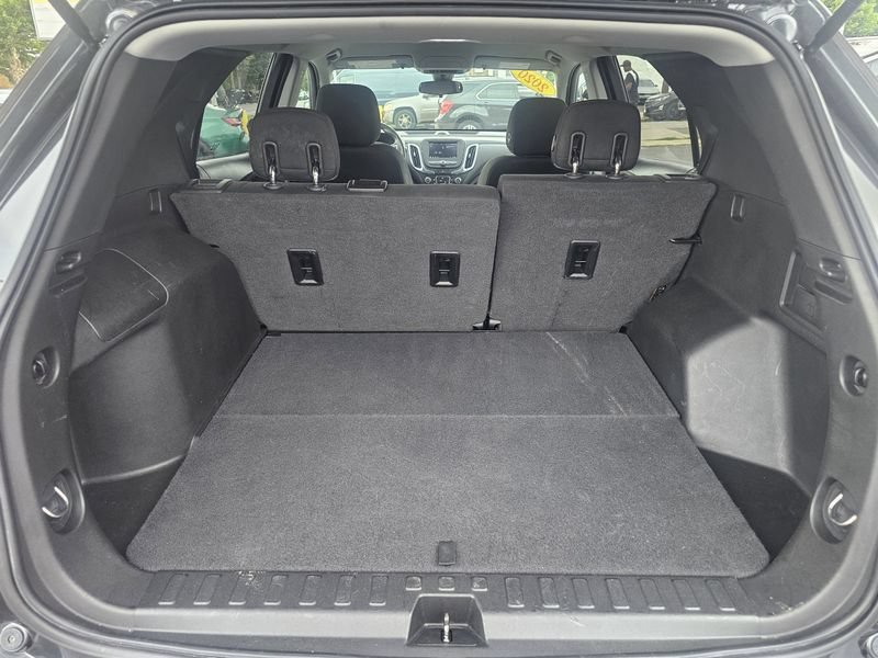 Used 2020 Chevrolet Equinox LT FWD image 9
