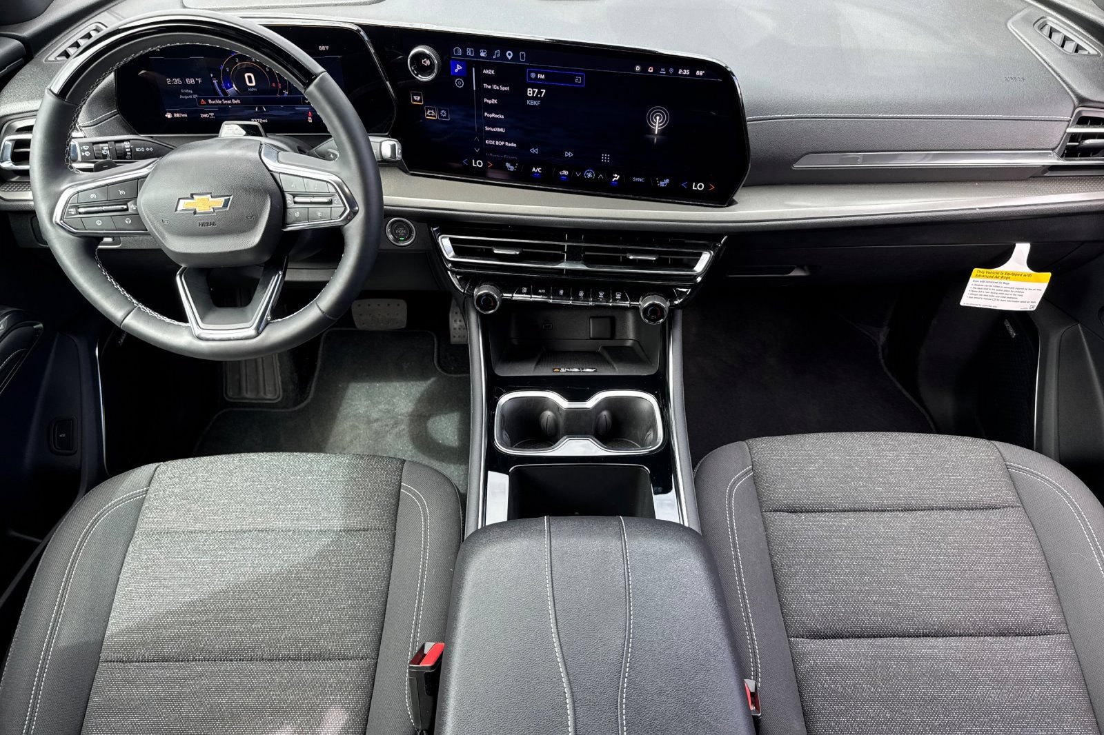 Used 2026 Chevrolet Traverse LT w/ Enhanced Driving Package AWD/4WD image 16