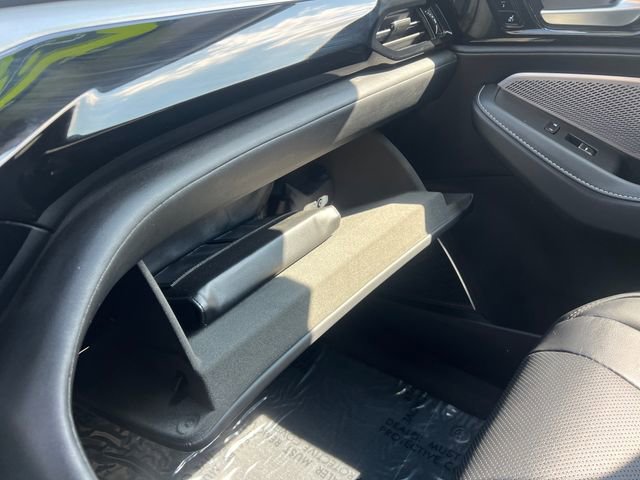 Used 2024 Acura MDX SH-AWD w/ Technology Package image 23