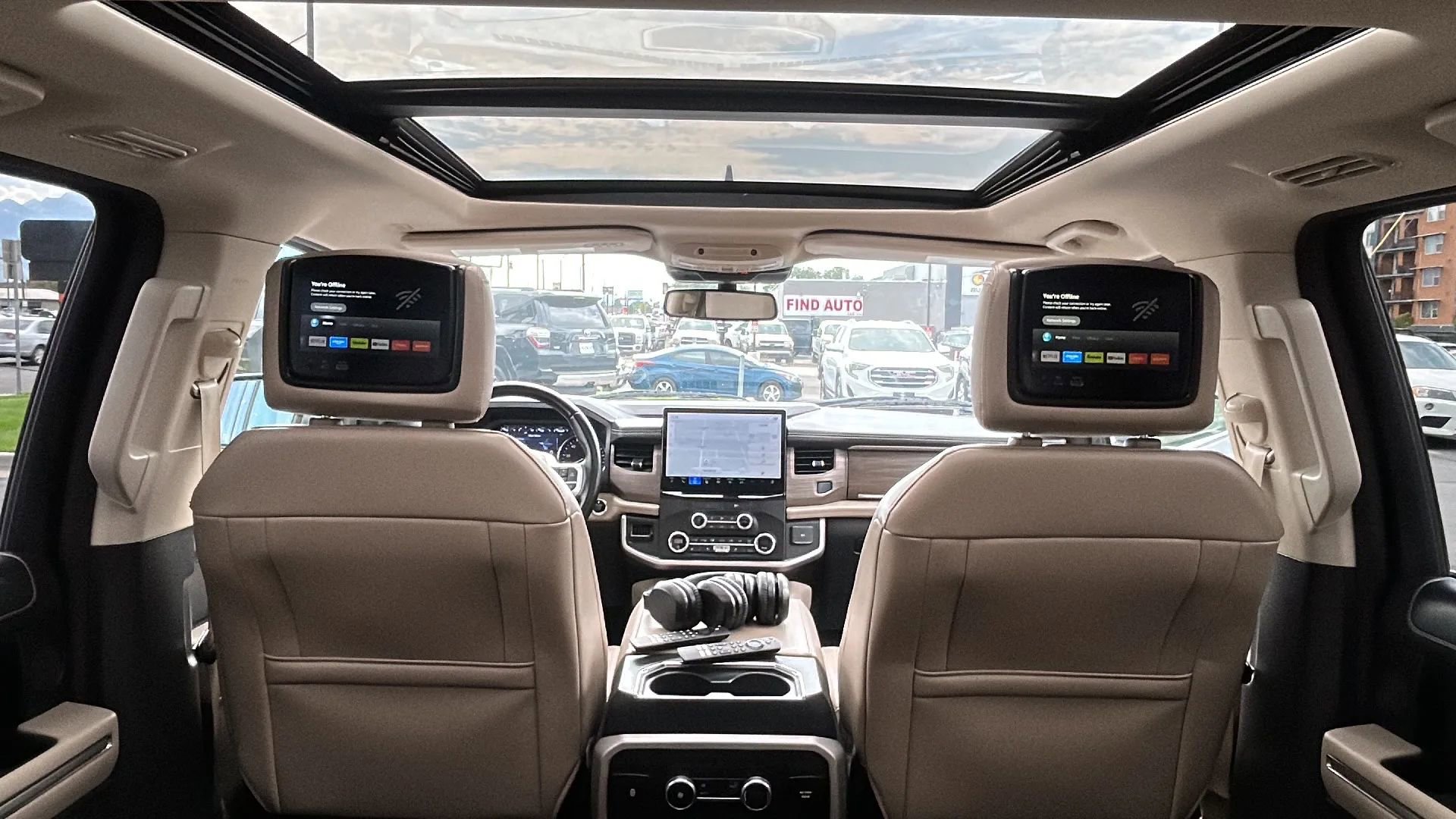 Used 2023 Ford Expedition Limited image 38