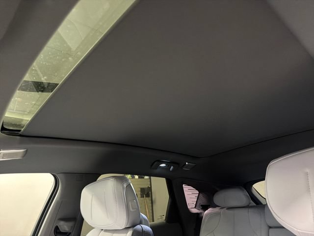Certified 2027 Cadillac Optiq Sport RWD image 22