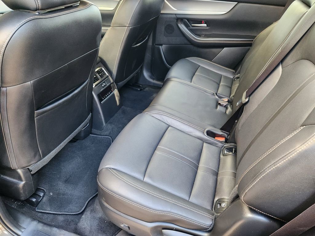 Used 2024 MAZDA CX-90 3.3 Turbo w/ Preferred Plus image 30