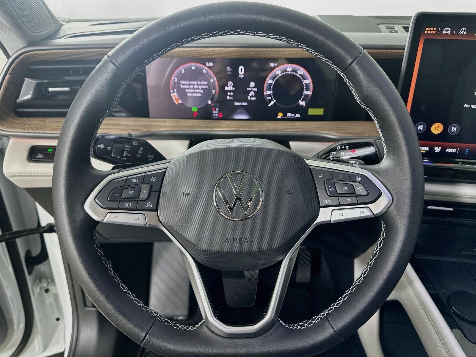 New 2027 Volkswagen Atlas SE AWD/4WD image 19