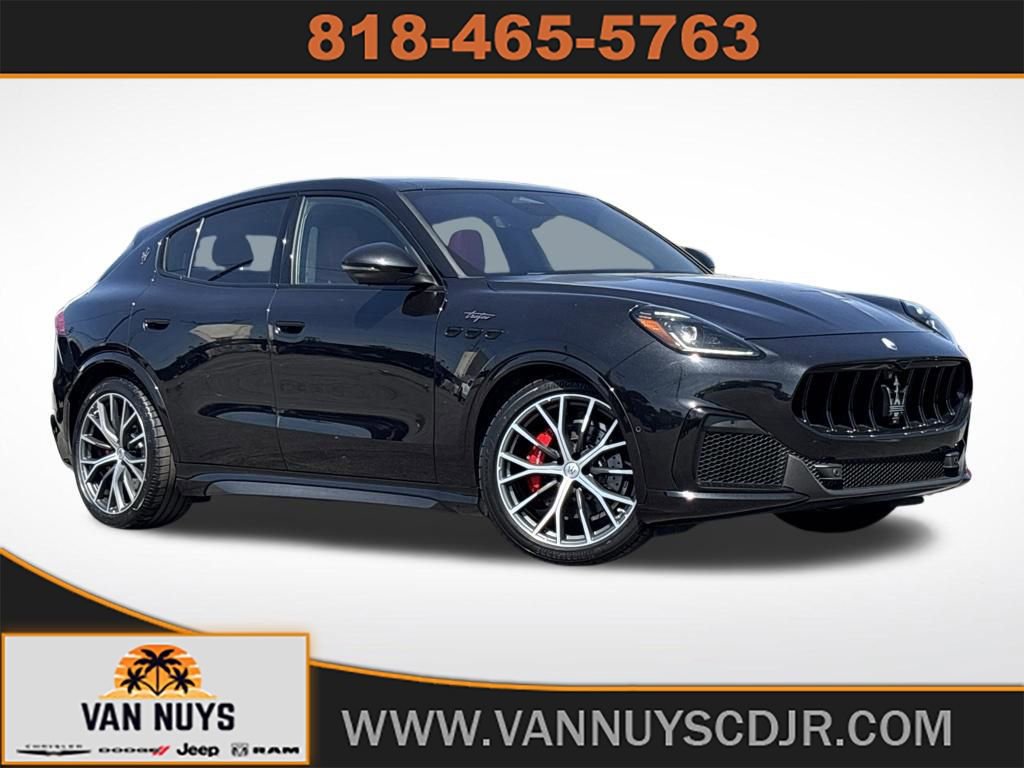 Used 2024 Maserati Grecale Trofeo image 1