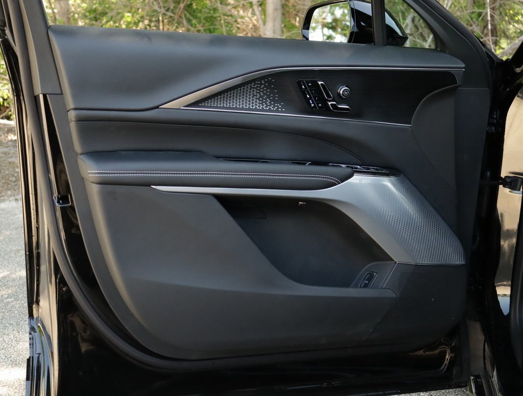 New 2026 Cadillac Lyriq V image 35