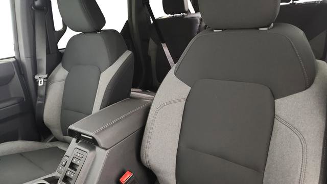 New 2025 Ford Bronco Big Bend image 9