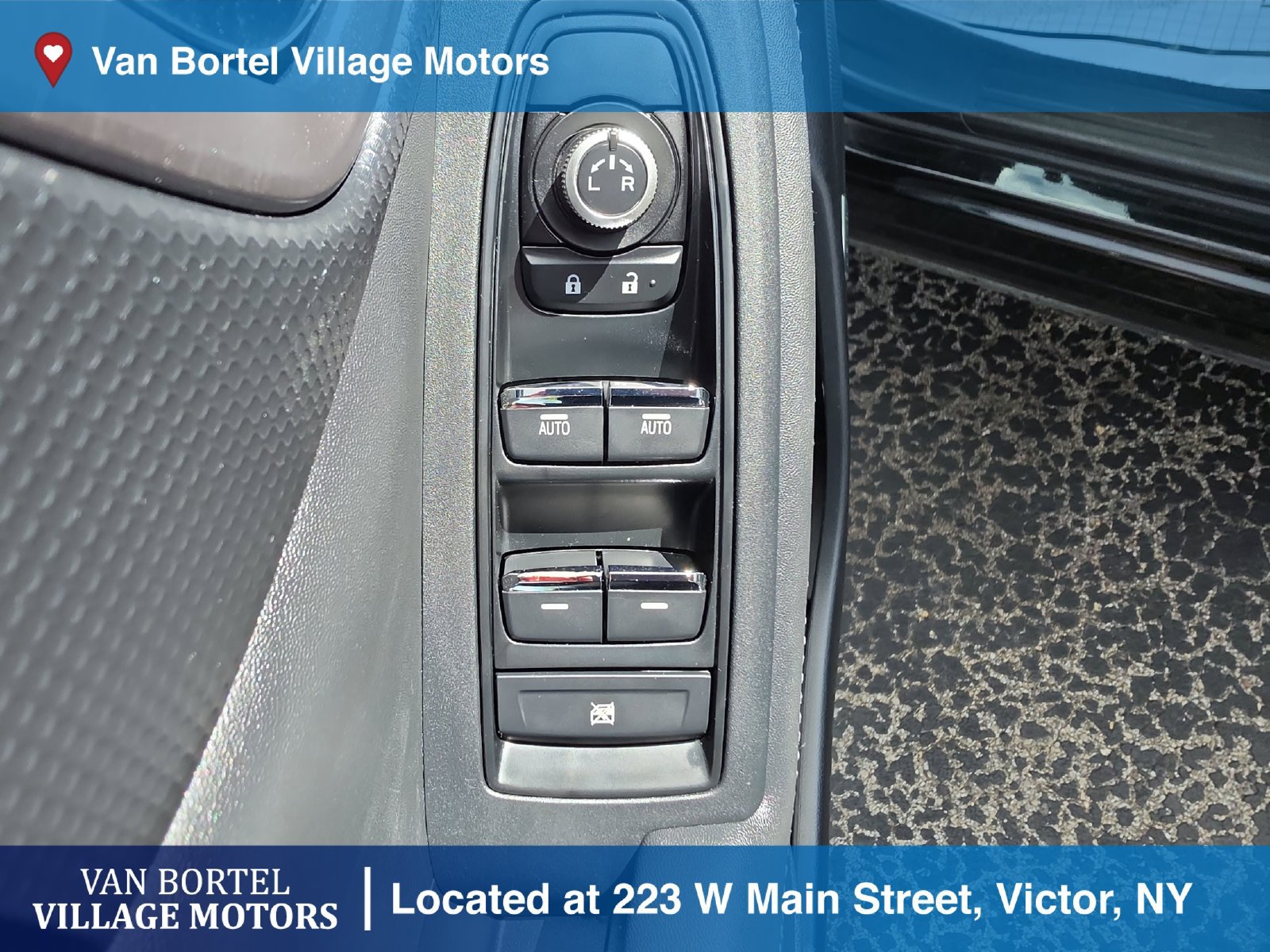 Used 2020 Subaru Forester Touring AWD/4WD image 11