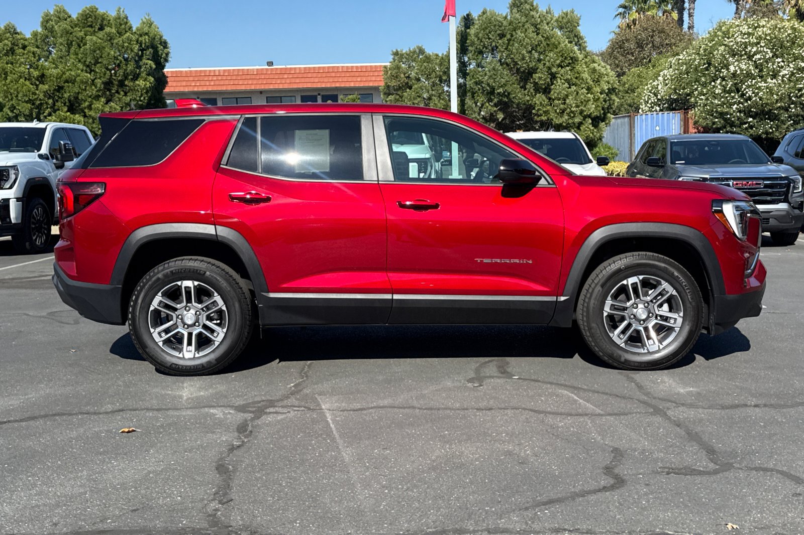 Used 2026 GMC Terrain Elevation AWD/4WD image 3