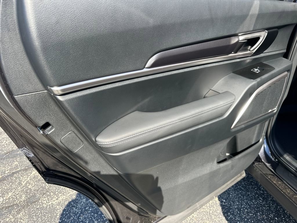 New 2025 Kia Telluride LX image 14