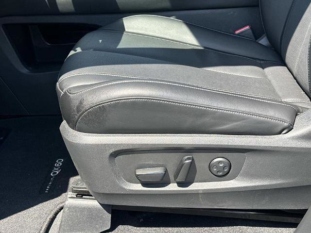 Certified 2026 INFINITI QX60 Luxe w/ Cargo Package AWD/4WD image 28