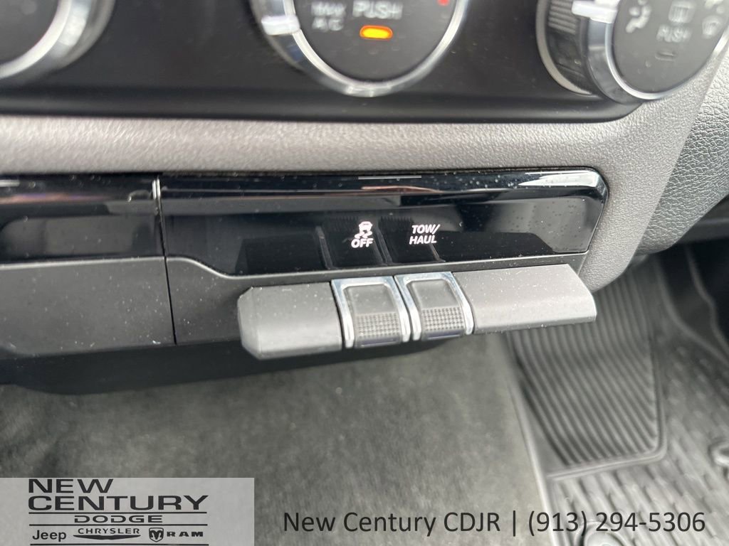 Used 2022 RAM 1500 Big Horn AWD/4WD image 26