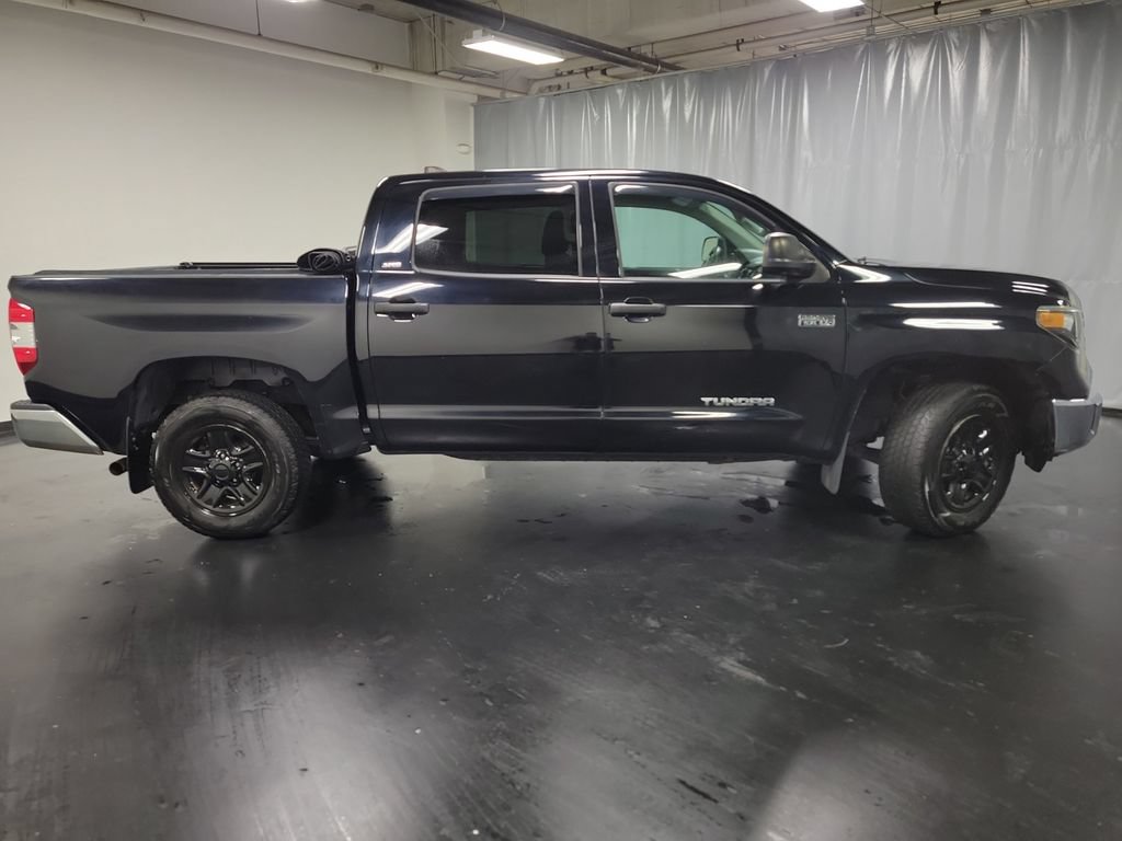 Used 2020 Toyota Tundra SR5 AWD/4WD image 9