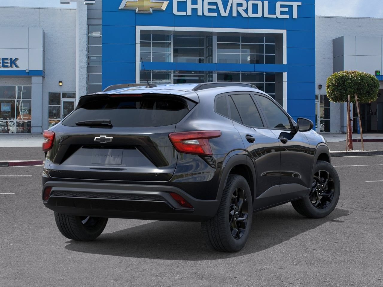 New 2026 Chevrolet Trax LT w/ Midnight Edition FWD image 4