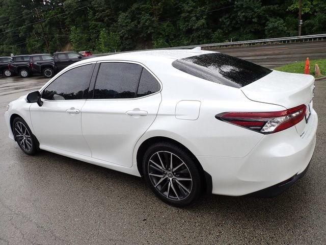 Certified 2023 Toyota Camry XLE AWD/4WD image 8