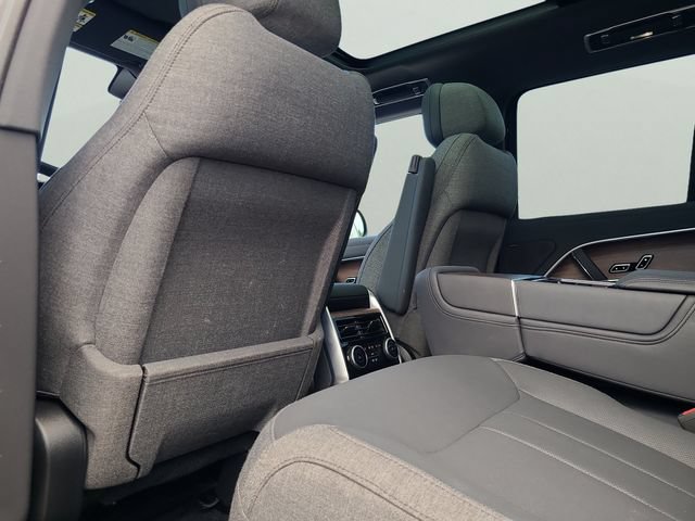 Used 2023 Land Rover Range Rover SE AWD/4WD image 12